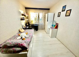 Продам 3-ком. квартиру, 67.9 м2, Таганрог, 1-я Котельная улица, 77/1