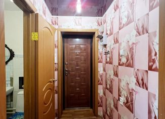 Продажа двухкомнатной квартиры, 44 м2, Осинники, улица Победы, 19