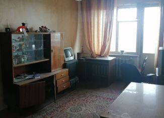 Продается 2-комнатная квартира, 44.4 м2, Керчь, улица Марата, 1