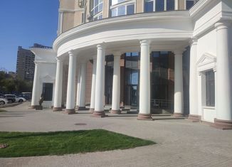 Продается 1-комнатная квартира, 41 м2, Волгоград, улица Пархоменко, 2, Центральный район