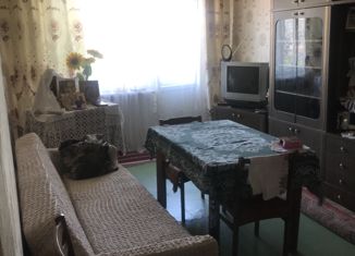 Продается 3-комнатная квартира, 64.3 м2, Рославль, 17-й микрорайон, 14