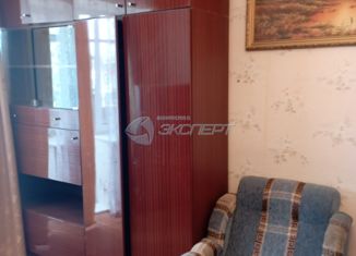 Продается 2-комнатная квартира, 46 м2, Кольчугино, улица 50 лет Октября, 28