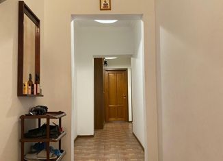 Продается 2-ком. квартира, 70 м2, Ставропольский край, Украинская улица, 64К4