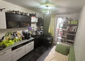 Продаю 1-комнатную квартиру, 37.4 м2, Казань, улица Салиха Батыева, 5, ЖК Изумрудный Город