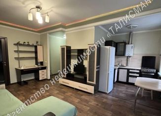 Продается 2-комнатная квартира, 41.8 м2, Таганрог, улица Ленина, 226