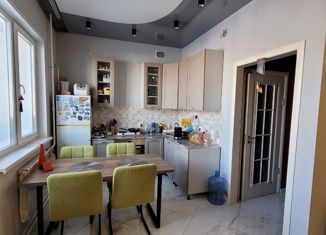 Продажа двухкомнатной квартиры, 55 м2, Якутск, микрорайон Гимеин, улица Якова Потапова, 14/1