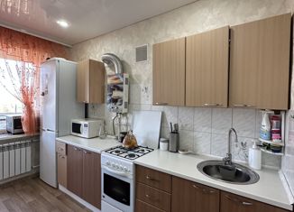 Продаю 2-ком. квартиру, 48 м2, посёлок Прибрежный, Вишнёвая улица, 6