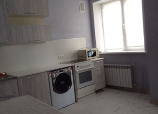 Сдам двухкомнатную квартиру, 55 м2, Самарская область, Спортивная улица, 33