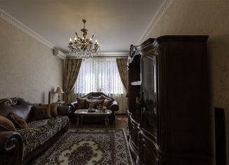 Продается двухкомнатная квартира, 78 м2, посёлок городского типа Родники, Большая Учительская улица, 4