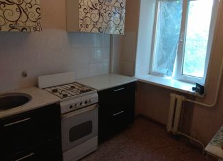 Продается 1-комнатная квартира, 30 м2, Нефтекумск, 1-й микрорайон, 11