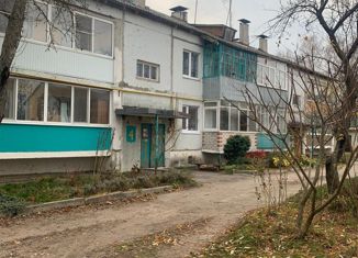 2-ком. квартира на продажу, 54.99 м2, рабочий посёлок Погар, улица 2-й квартал, 4