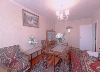 Продается 3-комнатная квартира, 60.5 м2, Мичуринск, Кирсановская улица, 4