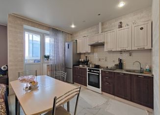 Продаю двухкомнатную квартиру, 53 м2, посёлок Марьино, улица Харлампиева, 48к2