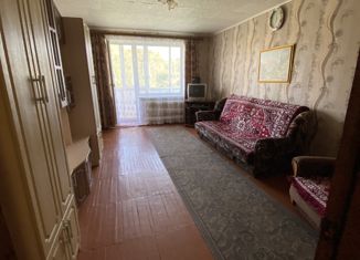 Продается 2-ком. квартира, 58.7 м2, поселок Первомайский, Школьная улица, 6