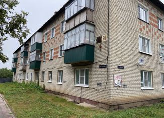 Продается 3-комнатная квартира, 57 м2, Лебедянь, улица Тургенева, 20