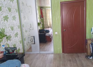 Продается двухкомнатная квартира, 59.4 м2, Давлеканово, улица Ленина, 38