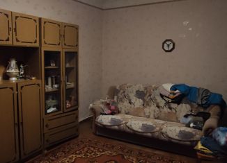 Продажа 2-комнатной квартиры, 43.4 м2, город Семилуки, улица Чкалова, 10