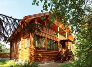 Продаю дом, 300 м2, городской посёлок Вырица, Привокзальная площадь