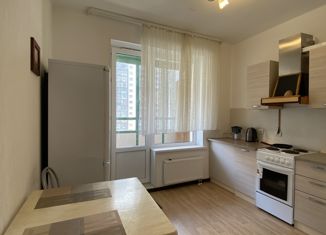 Сдаю в аренду 1-ком. квартиру, 35 м2, Мурино, улица Шувалова, 7, ЖК Гринландия