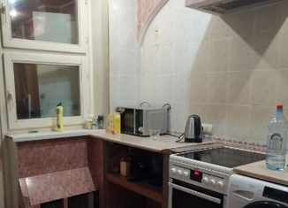 Сдам трехкомнатную квартиру, 82 м2, Москва, Плавский проезд, 3, Плавский проезд