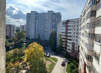 Продам 3-комнатную квартиру, 65.9 м2, Пермь, улица Юрша, 60