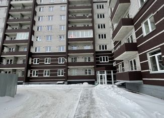 Продается 2-комнатная квартира, 57.4 м2, Вологда, улица Возрождения, 51, микрорайон Южный