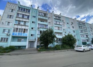 3-комнатная квартира на продажу, 81.6 м2, Копейск, улица 26-го Партсъезда, 2А