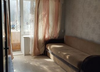 Сдам в аренду комнату, 80 м2, Тверь, улица 15 лет Октября, 58к2