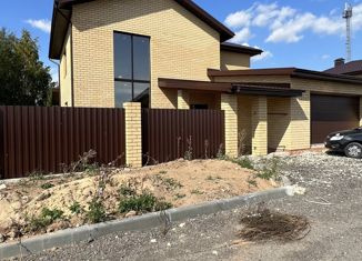 Продаю дом, 200 м2, деревня Ошурга, улица Ошурга, 2