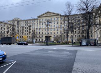 Продается 3-комнатная квартира, 80.1 м2, Санкт-Петербург, Суворовский проспект, 61, Центральный район