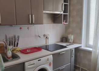 Продам двухкомнатную квартиру, 37 м2, Москва, Черноморский бульвар, 7к5, Черноморский бульвар