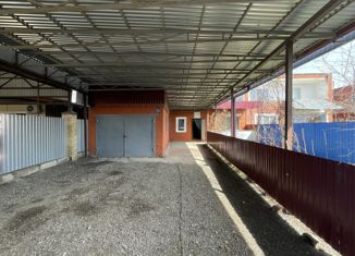 Продам дом, 115 м2, Адыгейск, площадь Великой Отечественной войны