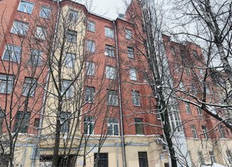 Продаю 3-ком. квартиру, 73.6 м2, Санкт-Петербург, Парголовская улица, 3, Парголовская улица