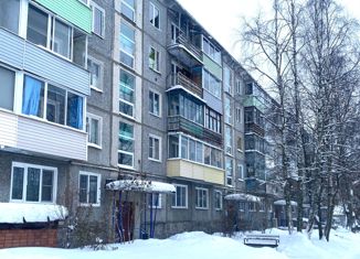 Продается 4-комнатная квартира, 57.8 м2, Сегежа, проезд Бумажников, 5А