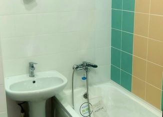 Продается двухкомнатная квартира, 52.88 м2, село Новая Усмань, улица Серебряный Век, 2