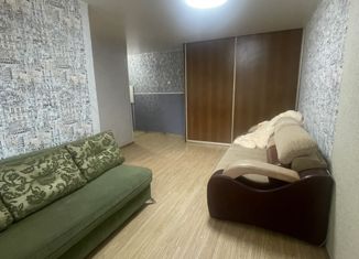 Продается 1-комнатная квартира, 30.2 м2, Уссурийск, Пролетарская улица, 94