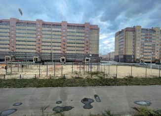 Продается 2-ком. квартира, 59 м2, Йошкар-Ола, улица Йывана Кырли, 31А, микрорайон Дружный