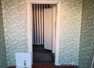 Продаю 2-ком. квартиру, 42 м2, Кингисепп, проспект Карла Маркса, 35