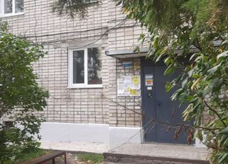 3-ком. квартира на продажу, 56.3 м2, Новоалтайск, 7-й микрорайон, 18