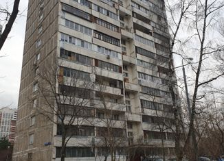 Продаю 3-комнатную квартиру, 63 м2, Москва, бульвар Генерала Карбышева, 15к2, бульвар Генерала Карбышева