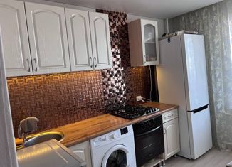 Продаю 1-ком. квартиру, 39 м2, Сибай, улица Булякова, 9