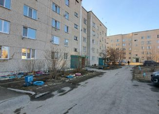 Продается 3-ком. квартира, 58 м2, деревня Большое Седельниково, Лесная улица, 4