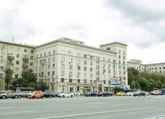 Продам 3-ком. квартиру, 105.1 м2, Москва, Кутузовский проспект, 45, метро Парк Победы