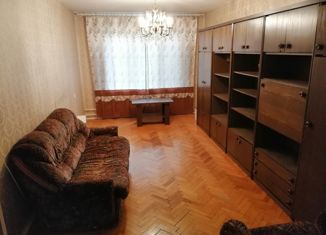 Продается 3-комнатная квартира, 59 м2, Москва, Ореховый бульвар, 11к1, метро Орехово