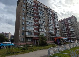 Продам 1-комнатную квартиру, 32 м2, Челябинская область, Салютная улица, 15