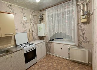 Продаю 1-ком. квартиру, 32.6 м2, Чистополь, улица Бебеля, 114