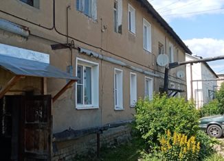 Продается 3-комнатная квартира, 55 м2, Юрьевец, улица Чернышевского, 62