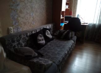 Продажа трехкомнатной квартиры, 62 м2, село Талашкино, улица Ленина, 10