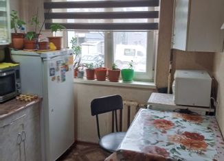 Продается 3-ком. квартира, 61 м2, городской посёлок Рощино, Советская улица, 25