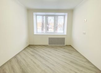 Продам комнату, 17 м2, Омск, улица Мамина-Сибиряка, 3, Советский округ